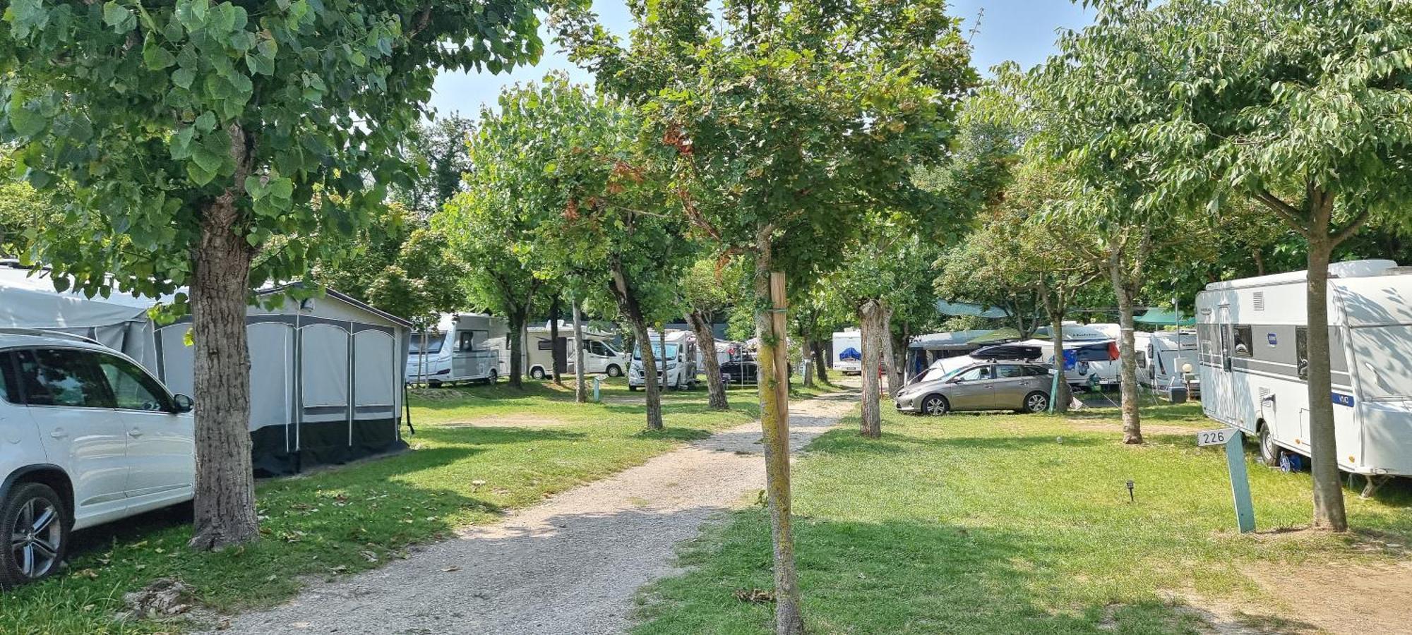 Camping Belvedere Лацизе Экстерьер фото
