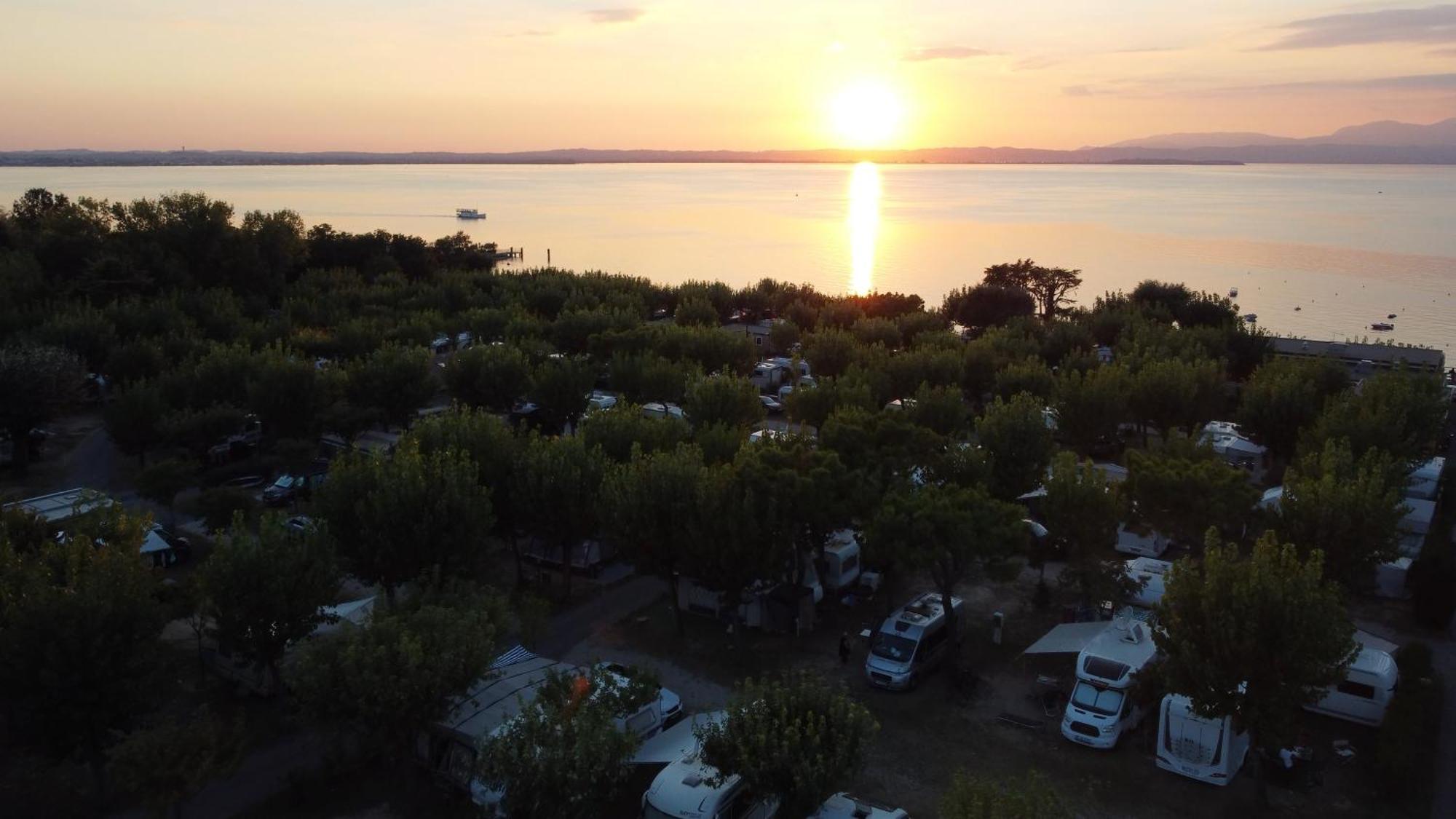 Camping Belvedere Лацизе Экстерьер фото